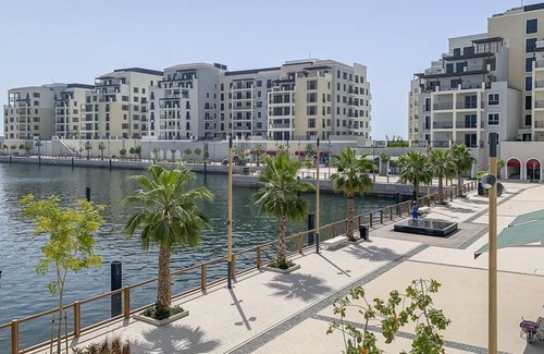 Dubai Apartment | Impressive 1BR with Beach Access in LaMer Jumeirah!