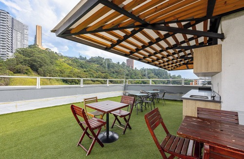 San Diego Apartment | Impressive 2BR apt with Jacuzzi & A/C in El Poblado