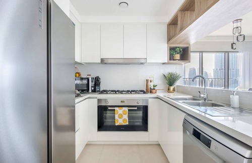 Za'abeel 2 Apartment | Impressive 3BR + Maid's Room w/Burj Khalifa Views