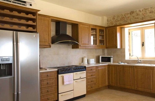 Skala Villa | Impressive Stone Villa, A/C, Private Infinity Pool, Panoramic Sea & Sunset Views - 4km from Skala!