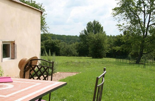 Cuisery Apartment | in La Fontenelle, Cuisery