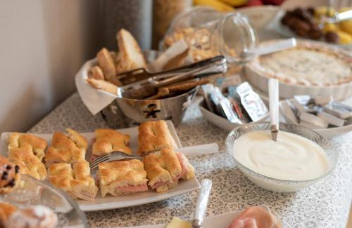 Lucca Historical Center Bed & Breakfast | IN LUCUS Guest House