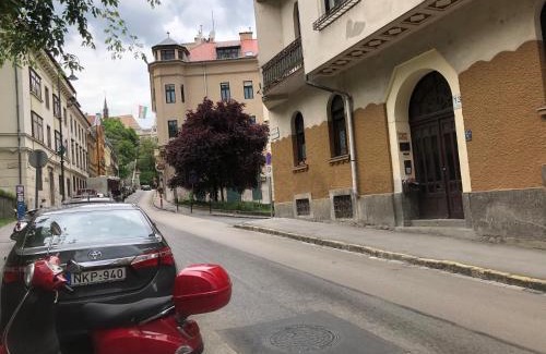 Budavar Apartment | In My Style Apartman