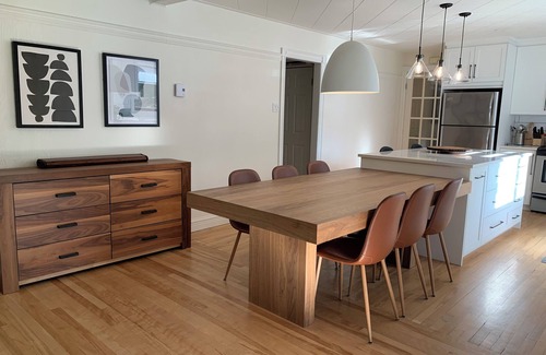 Mont-Tremblant House | In the center of Tremblant's Old Village, opposite the covered park.