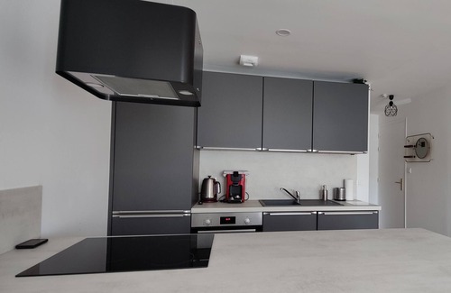 Granville Apartment | In the center of Granville