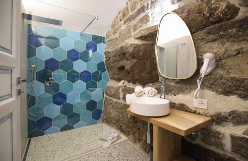Lu Bagnu Apartment | In the center of the ancient Borgo delightful apartment, equipped with all comforts