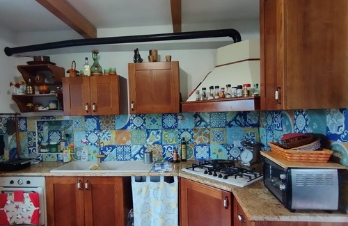 Torre del Greco House | In the countryside, a cozy retreat for peaceful moments near Mount Vesuvius.