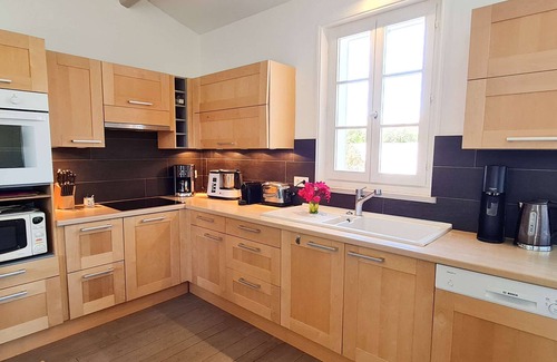 La Couarde-sur-Mer House | In the heart of Couarde, superb family villa