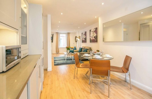 Dublin Apartment | In The Heart Grand Canal 3 Bedroom Apartment
