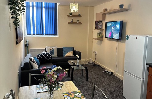 Wolverhampton Apartment | In the heart of Wolves! Airrose two bed apartment