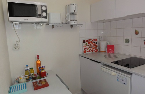 Poitiers Apartment | In the Heart of Poitiers, short stay: studio for 2 people