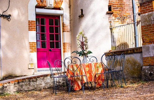 Cour-Cheverny House | In the heart of the Chateaux de la Loire Gîte de Plain-Pied adapted for PMR. Pets allowed