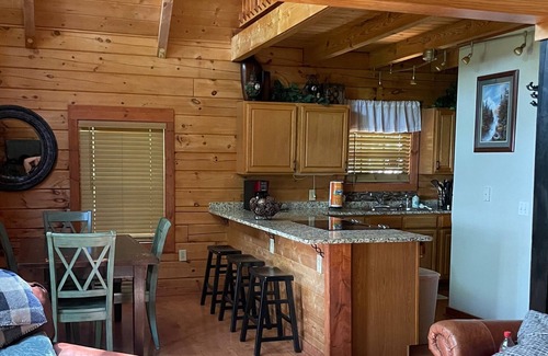 Monteagle House | In The Pines -Bluff View in Monteagle!