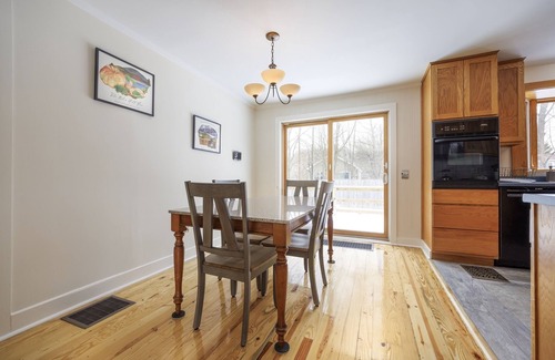 Bar Harbor House | In-Town Glen Mary Cottage