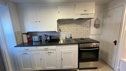 Wolfville Apartment | In Town Studio like Apartment