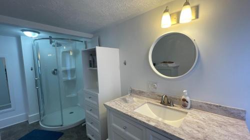 Wolfville Apartment | In Town Studio like Apartment