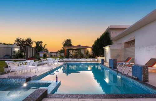 Jaipur District Villa | Inaayat Villa by StayVista - Luxe Retreat with Pool & Garden