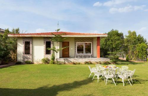 Jaipur District Villa | Inaayat Villa by StayVista - Luxe Retreat with Pool & Garden