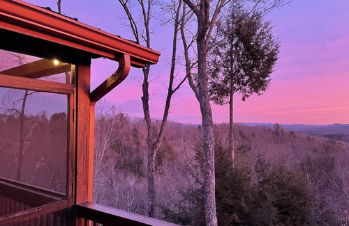 Necowa Cove Cabin | Inactive. Not bookable