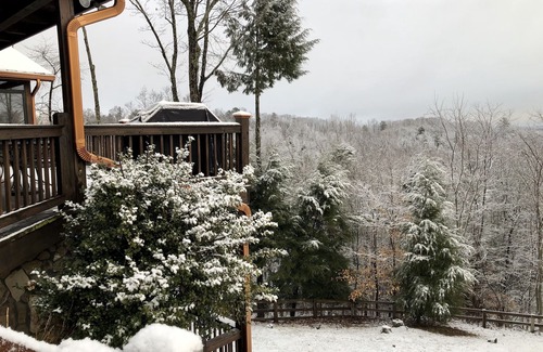 Necowa Cove Cabin | Inactive. Not bookable