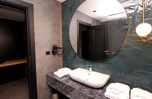 Yomra Hotel | Inanlar City Hotel