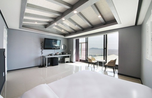 Suwon Hotel | Incheon Haru