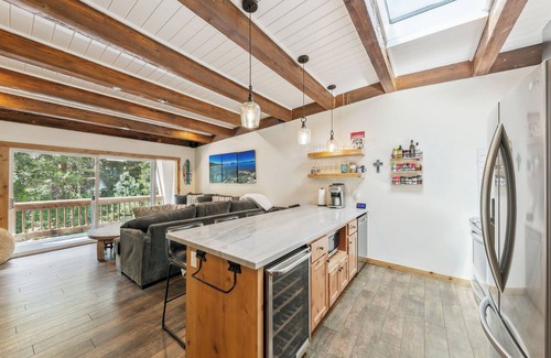 Incline Village Condo | Incline Village Cozy Ski Lease - Charming Mountain Retreat Minutes from Slopes
