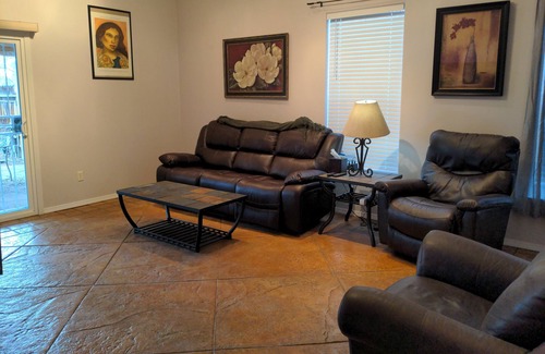 Alamedan Valley House | Incredible furnished 3 BD house 30 day min stay