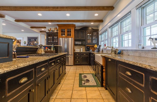 Stratton Mountain House | Incredible 40 Mile Views, Total Privacy, and only Minutes to Stratton.