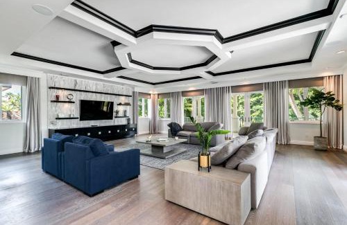 Idlewyld House | Incredible 9 Bedroom 11 Bath Idlewyld Mansion