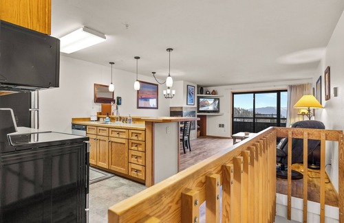 Whitefish Condo | Incredible condo with amazing views and AC for those hot days! Ski access just a few steps away