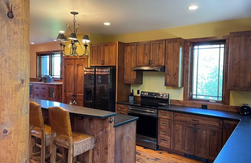Alta House | Incredible Large Home Minutes to Skiing, Hiking, Fishing - Sleeps 20