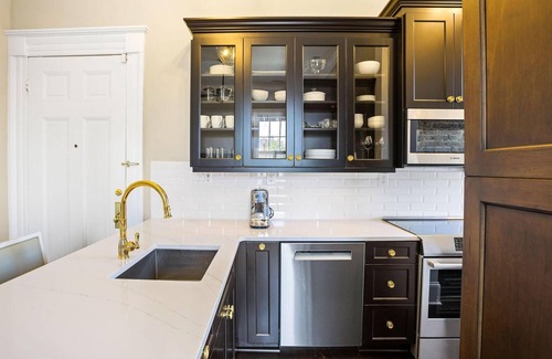 Harleston Village Condo | Incredible Monthly Downtown Historic Luxury Condo by MUSC - Walk to Everything