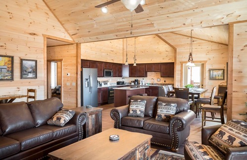 Chalet Village Cabin | Incredible Mountain Views, 4 Master suites, Game Room, Large deck areas