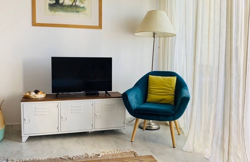 Ajaccio Apartment | Incredible sea view - close to the beach - F3 - sleeps 5 - Route des sanguinaires
