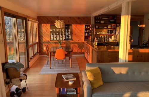 Saint George House | Incredible waterfront home: amazing views, sunsets! Ideal location.