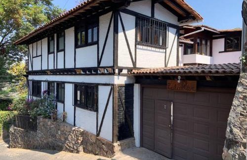 Agua Fria Apartment | Increible Cuarto, Hostal Sobre el Centro de Valle