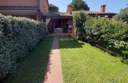 Costa Rei Villa | Indepen. intermediate row typ. bivano 50 mq with sea view!