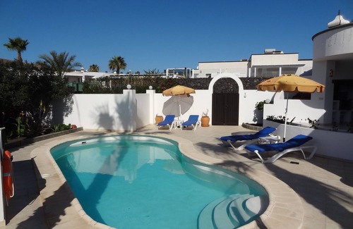 Playa Blanca Apartment | Independent Private Room (twin or double bed) with ensuite in villa with pool