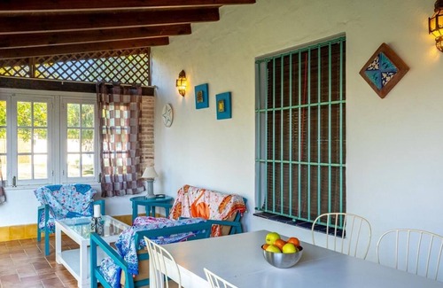 Zahora Villa | Independent villa furnished with comfort and style and large garden