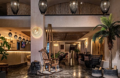 Hersonissos Centre Hotel | Indigo Inn Casa - Adults Only