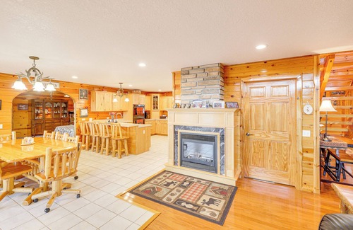 Hermosa House | Indoor Pool & Games: 'Box Canyon Lodge' in Hermosa