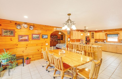 Hermosa House | Indoor Pool & Games: 'Box Canyon Lodge' in Hermosa