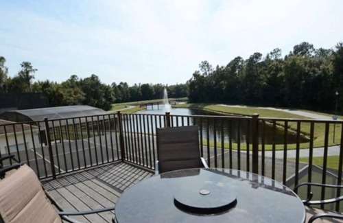 Cumbrian Lakes House | Indulge in Luxury: Hot Tub & Stunning Water View!
