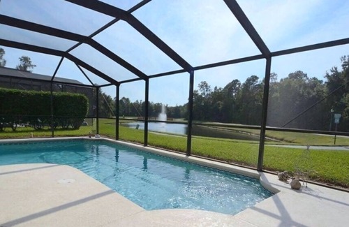 Cumbrian Lakes House | Indulge in Luxury: Hot Tub & Stunning Water View!