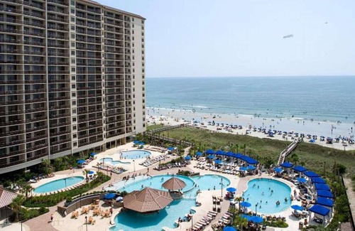 Windy Hill Apartment | Indulge in Oceanfront Luxury at the Indigo Tower