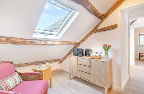 Arnside Cottage | Indulge in seaside luxury at this immaculate first and second floor apartment.