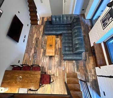 Subotica Apartment | Industrial Studio