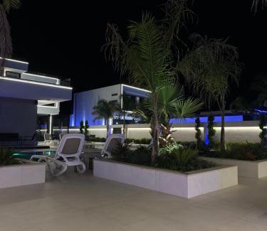 Rrushkull Villa | Infinity Villa