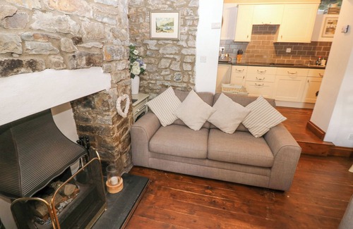 Little Haven Cottage | INGLENOOK COTTAGE, family friendly, with open fire in Broad Haven